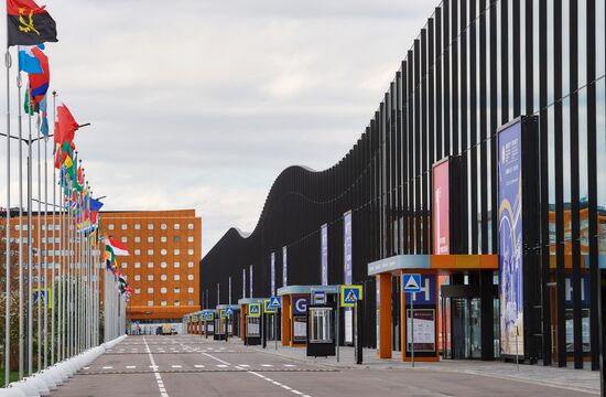 Preparations for St. Petersburg International Economic Forum opening
