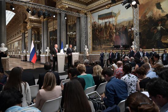 Russian President Vladimir Putin's visit to Paris