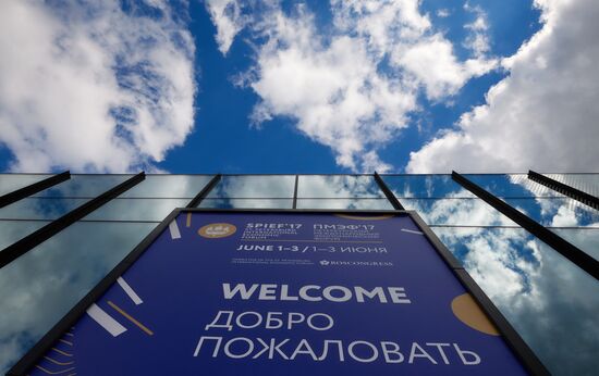 Preparations for St. Petersburg International Economic Forum opening