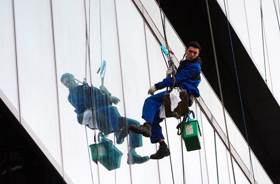 Preparations for St. Petersburg International Economic Forum opening