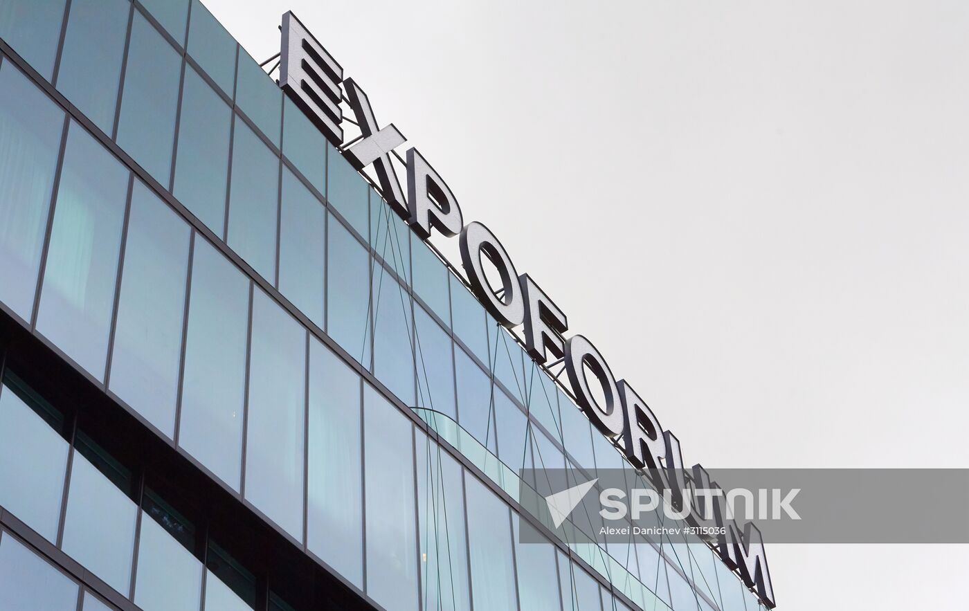 Preparations for St. Petersburg International Economic Forum opening