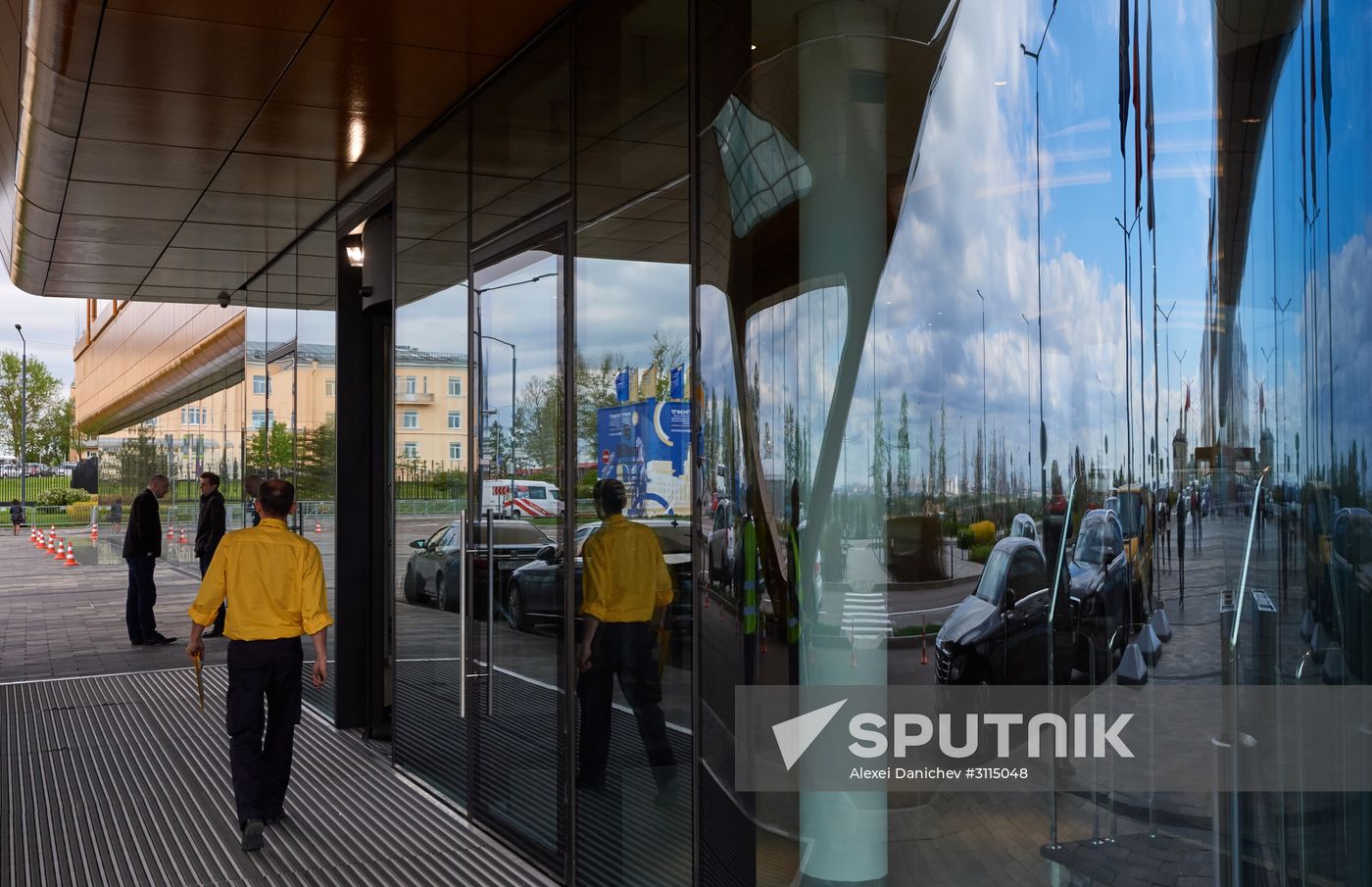 Preparations for St. Petersburg International Economic Forum opening
