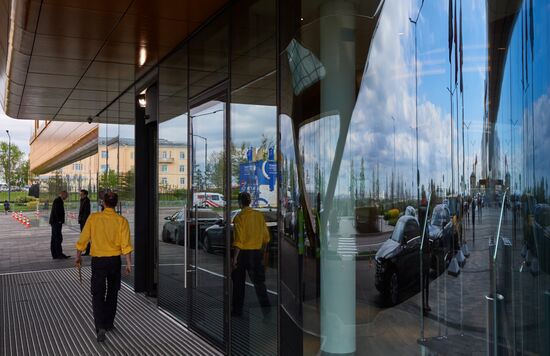 Preparations for St. Petersburg International Economic Forum opening