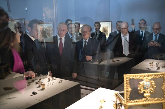 Russian President Vladimir Putin's visit to Paris