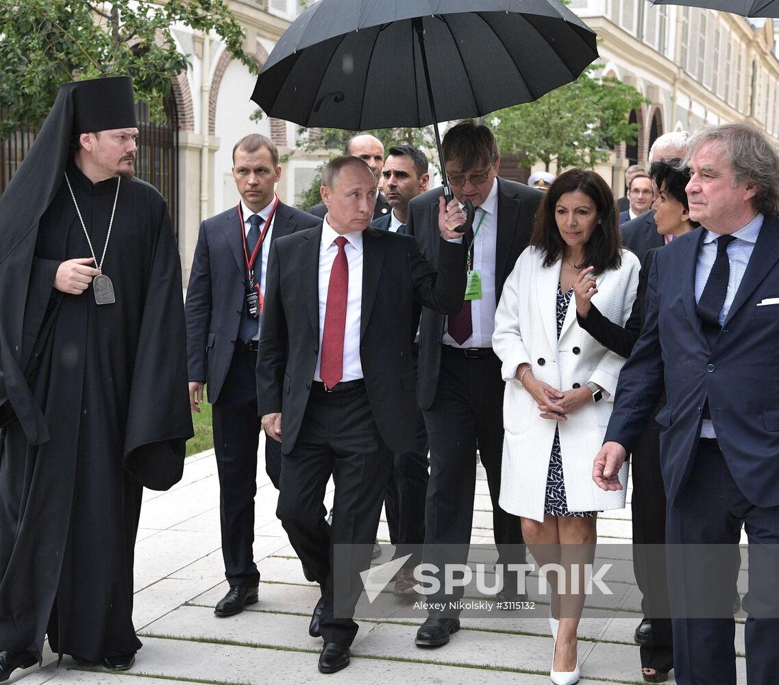 Russian President Vladimir Putin's visit to Paris