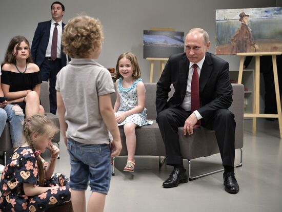 Russian President Vladimir Putin's visit to Paris