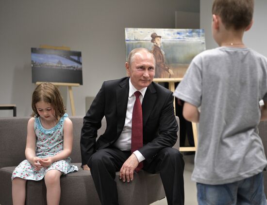 Russian President Vladimir Putin's visit to Paris