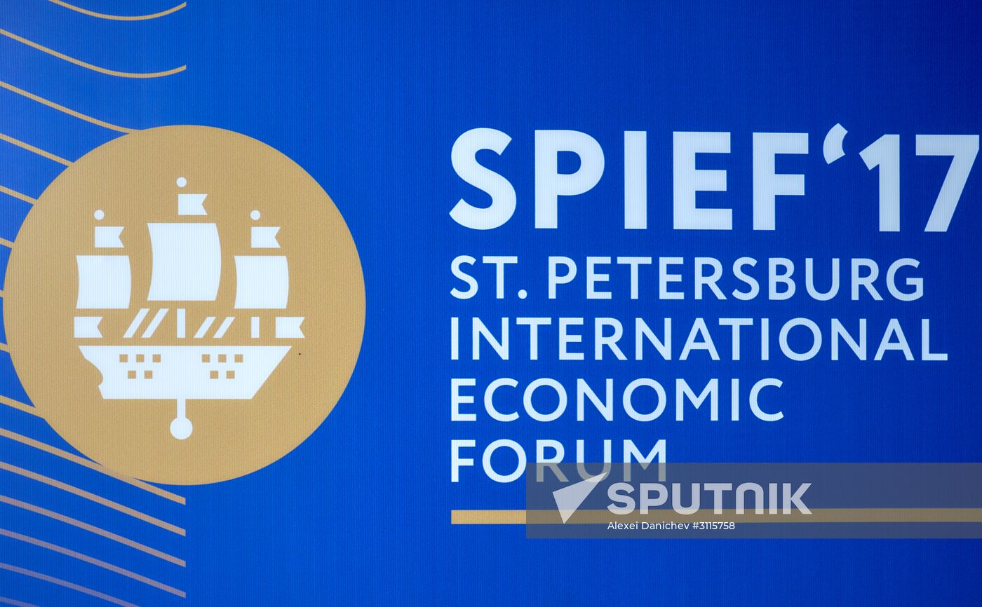 Preparations for the opening of St. Petersburg International Economic Forum