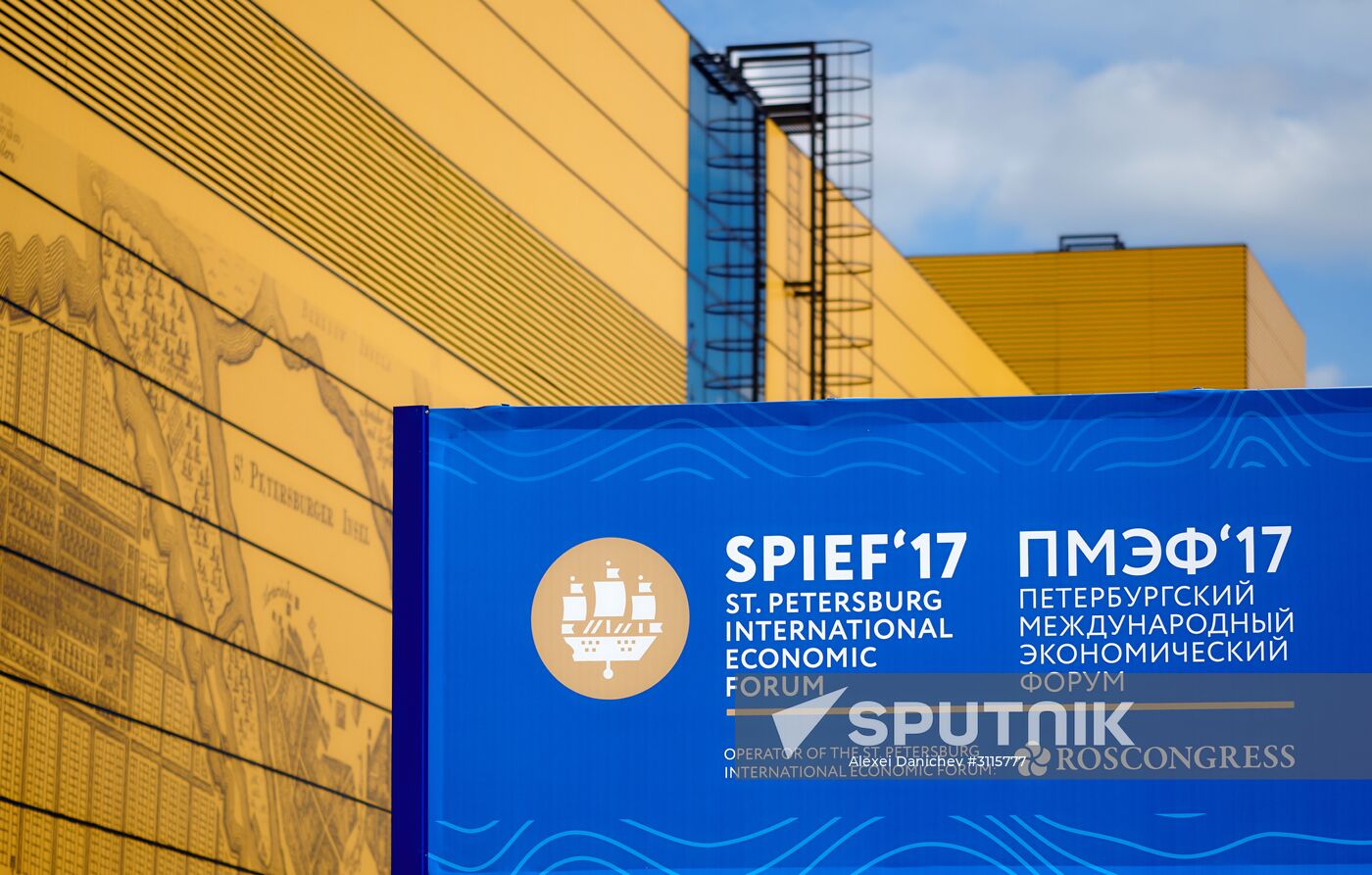Preparations for the opening of St. Petersburg International Economic Forum