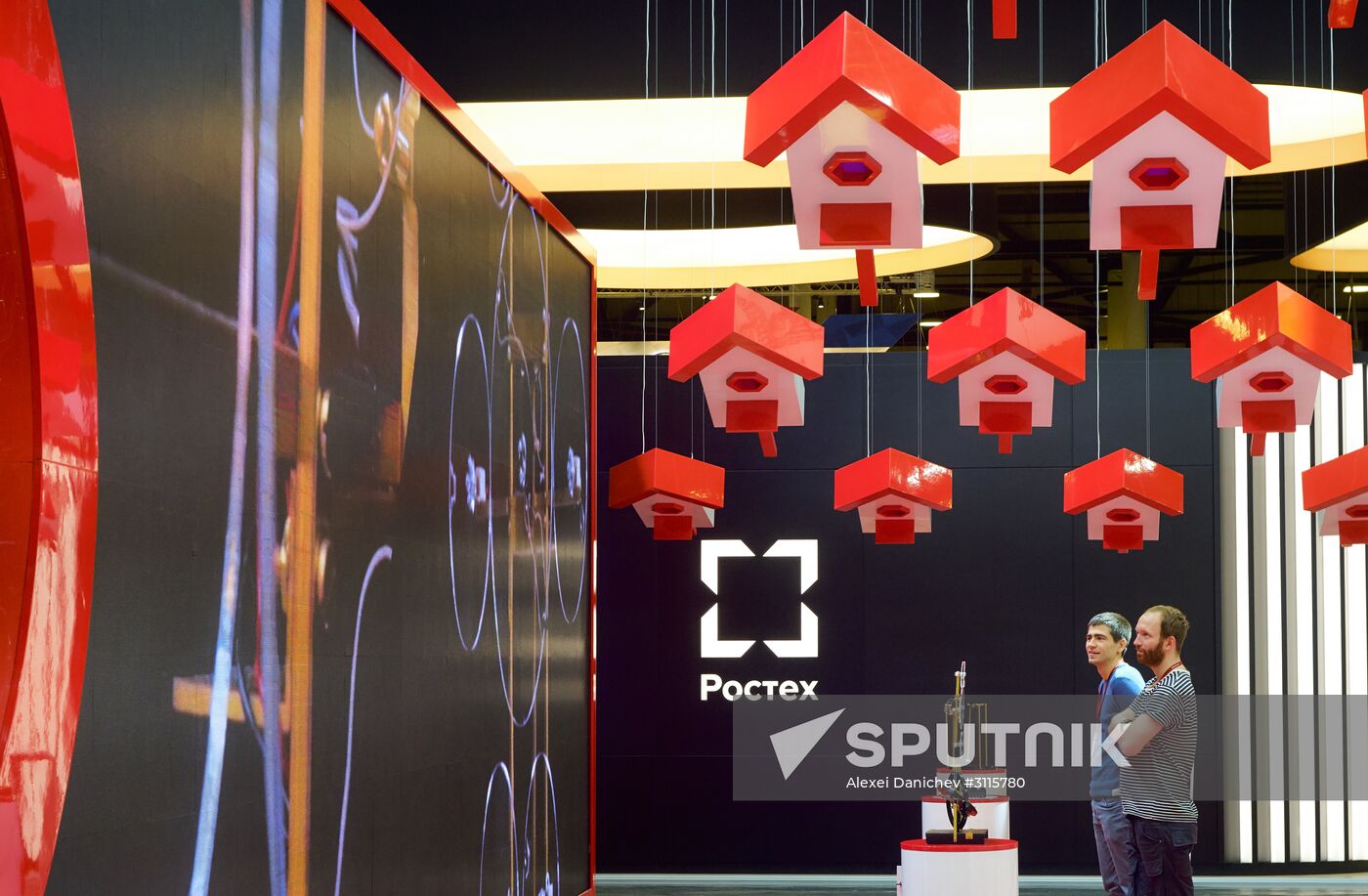 Preparations for the opening of St. Petersburg International Economic Forum