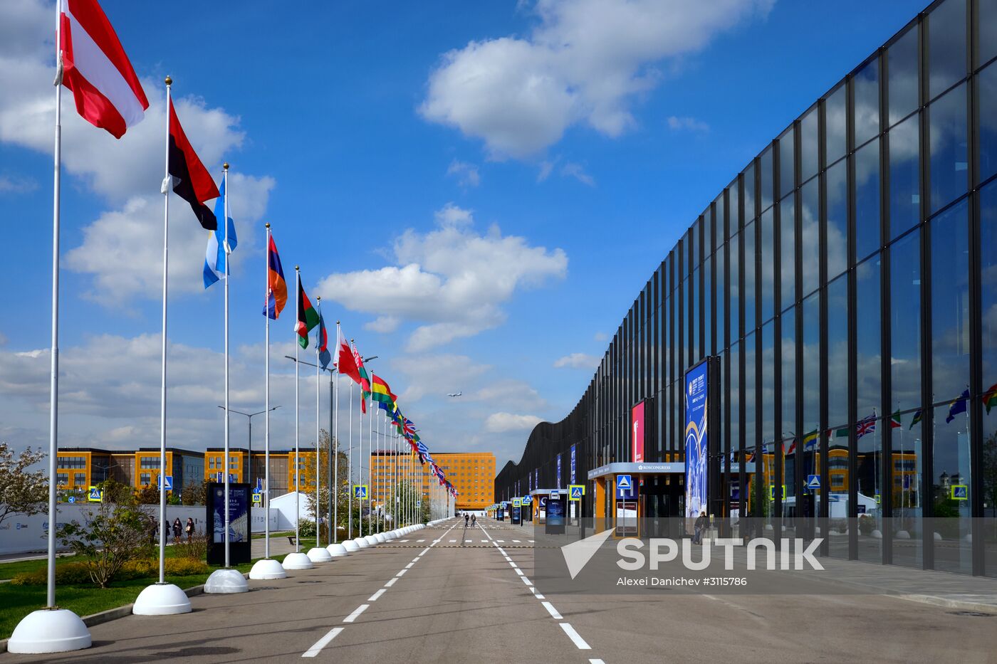 Preparations for the opening of St. Petersburg International Economic Forum