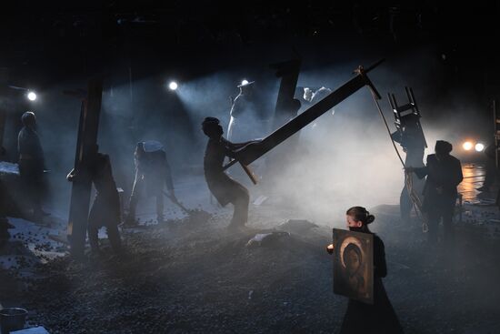 Demon show at Anton Chekhov Drama Festival