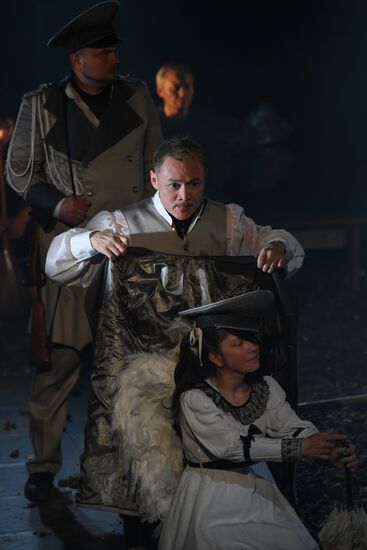 Demon show at Anton Chekhov Drama Festival