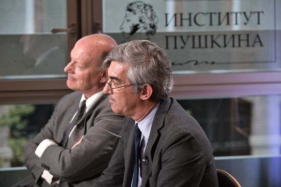 President Vladimir Putin interviewed by Le Figaro