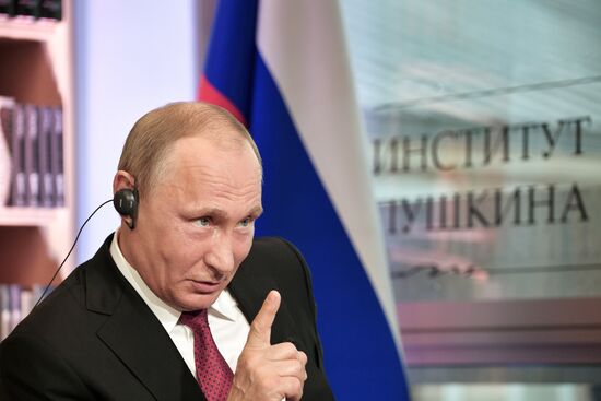 President Vladimir Putin interviewed by Le Figaro
