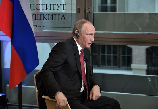 President Vladimir Putin interviewed by Le Figaro