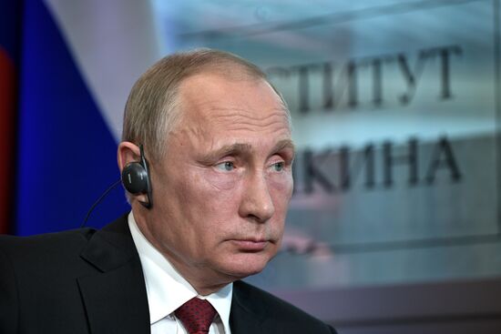 President Vladimir Putin interviewed by Le Figaro