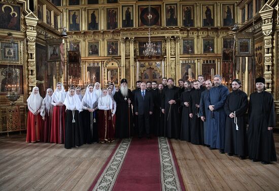 President Vladimir Putin visits Rogozhskaya Zastava Spiritual Center of Russian Orthodox Old-Rite Church in Moscow