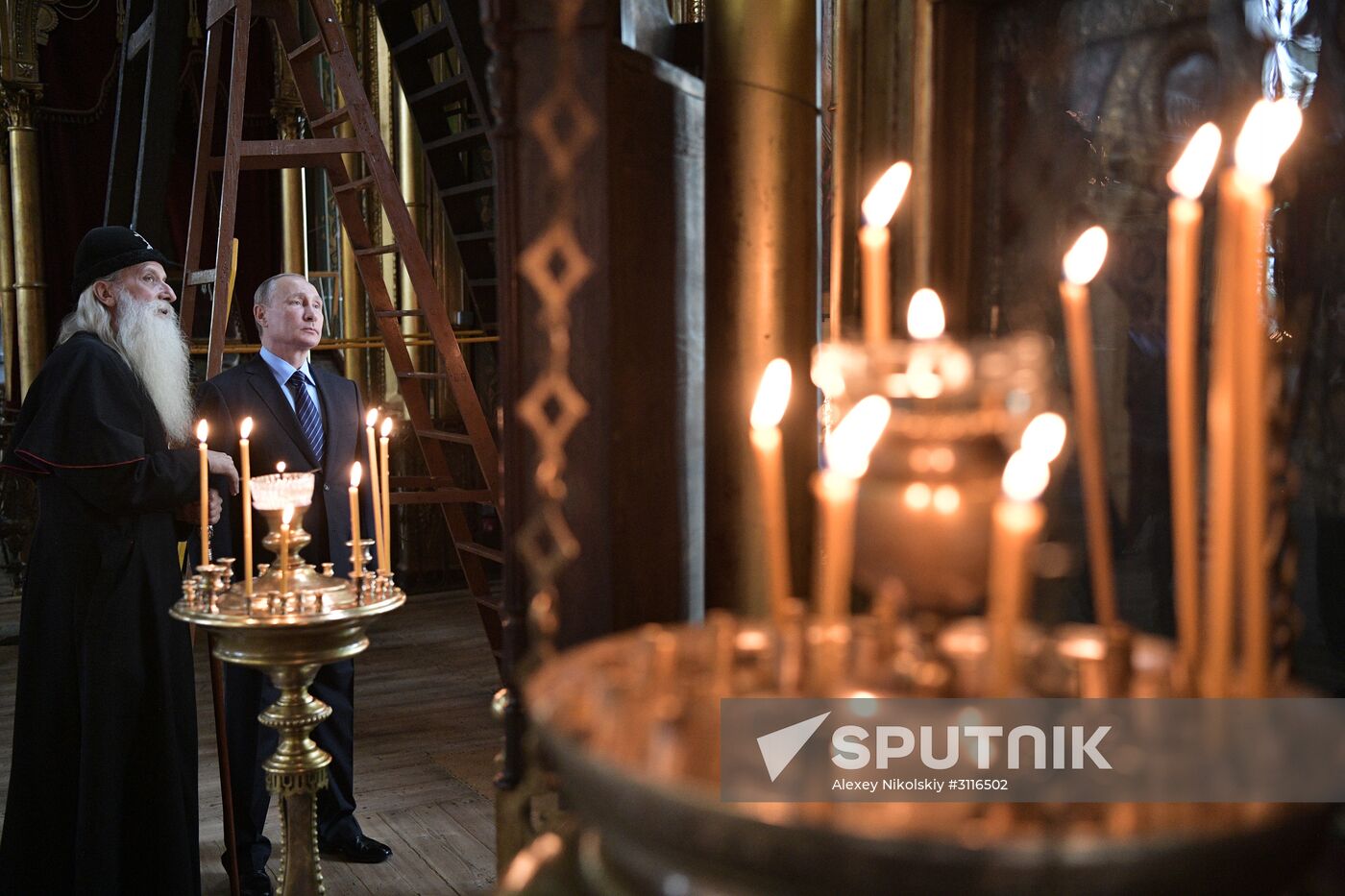President Vladimir Putin visits Rogozhskaya Zastava Spiritual Center of Russian Orthodox Old-Rite Church in Moscow