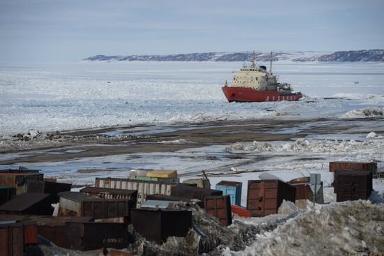 Cities of Russia. Dudinka
