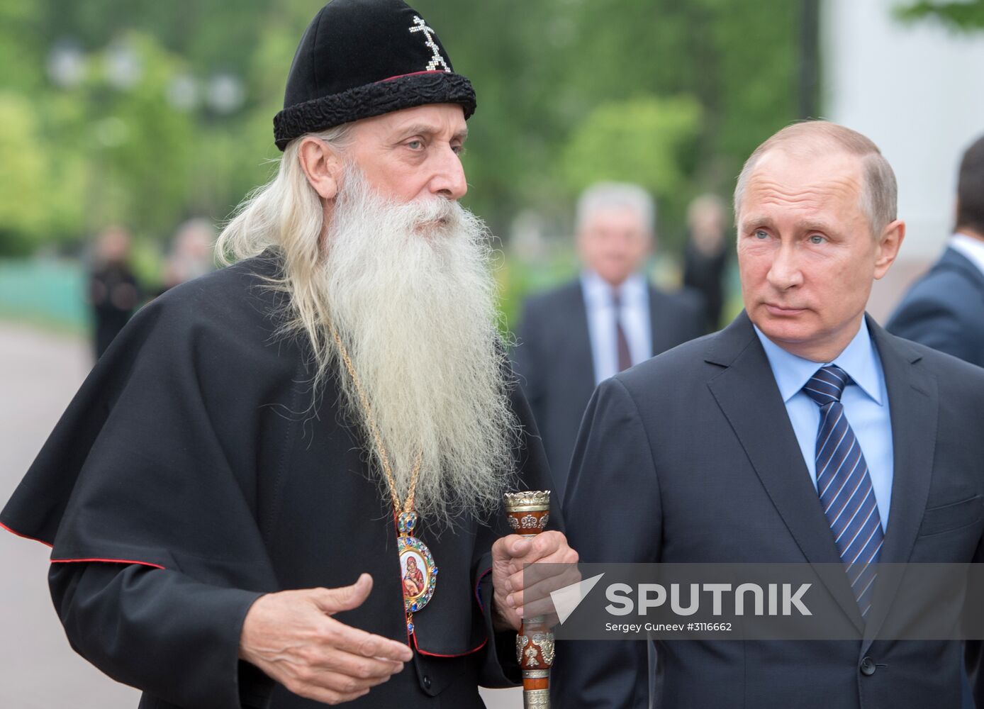 President Vladimir Putin visits Rogozhskaya Zastava Spiritual Center of Russian Orthodox Old-Rite Church in Moscow