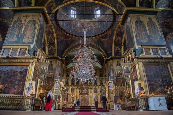 President Vladimir Putin visits Rogozhskaya Zastava Spiritual Center of Russian Orthodox Old-Rite Church in Moscow