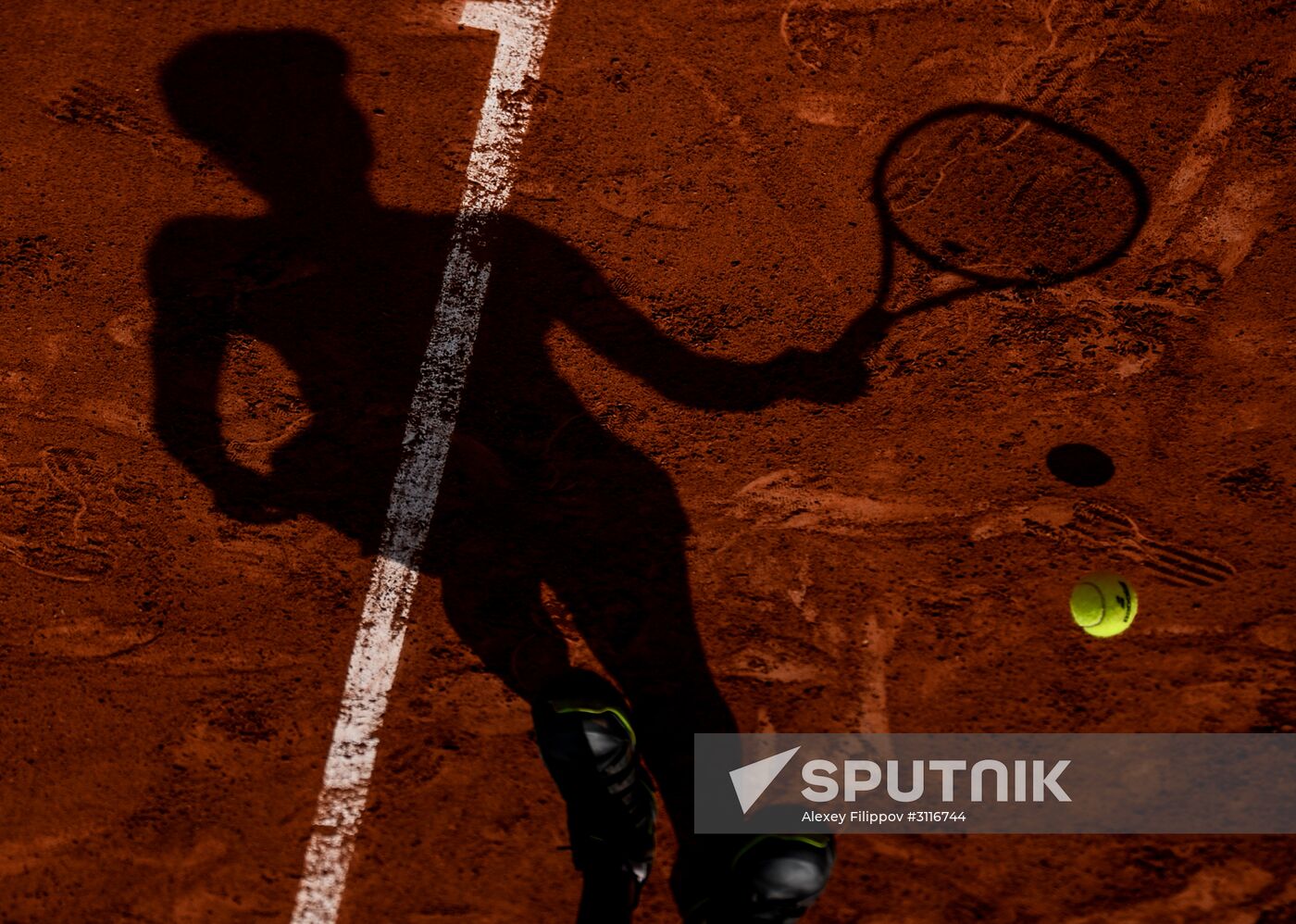 Tennis. French Open. Day four