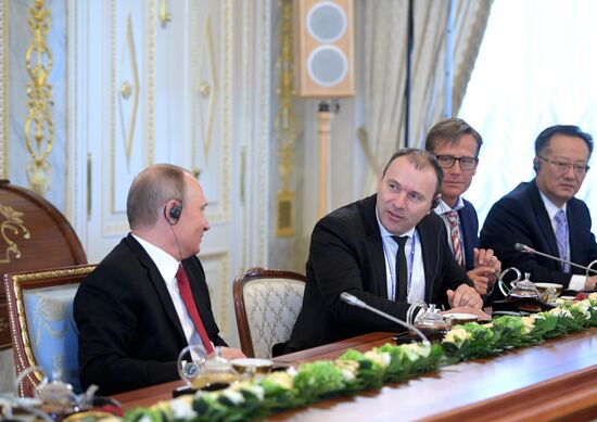 Russian President Vladimir Putin attends 2017 St. Petersburg International Economic Forum