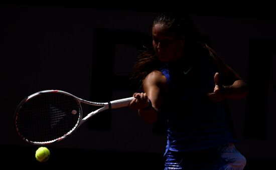 Tennis. Rolland Garros. Day Five