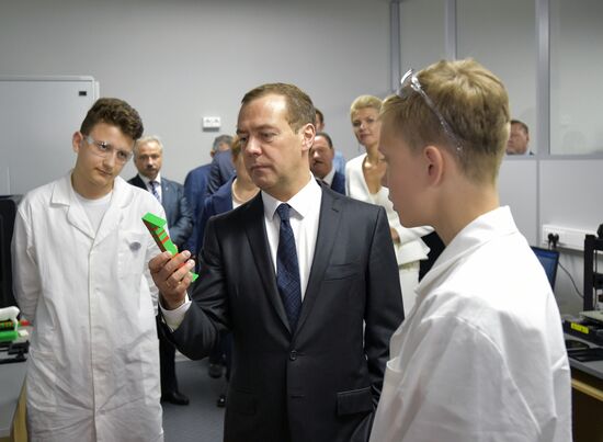 Prime Minister Dmitry Medvedev tours Quantorium children's technopark