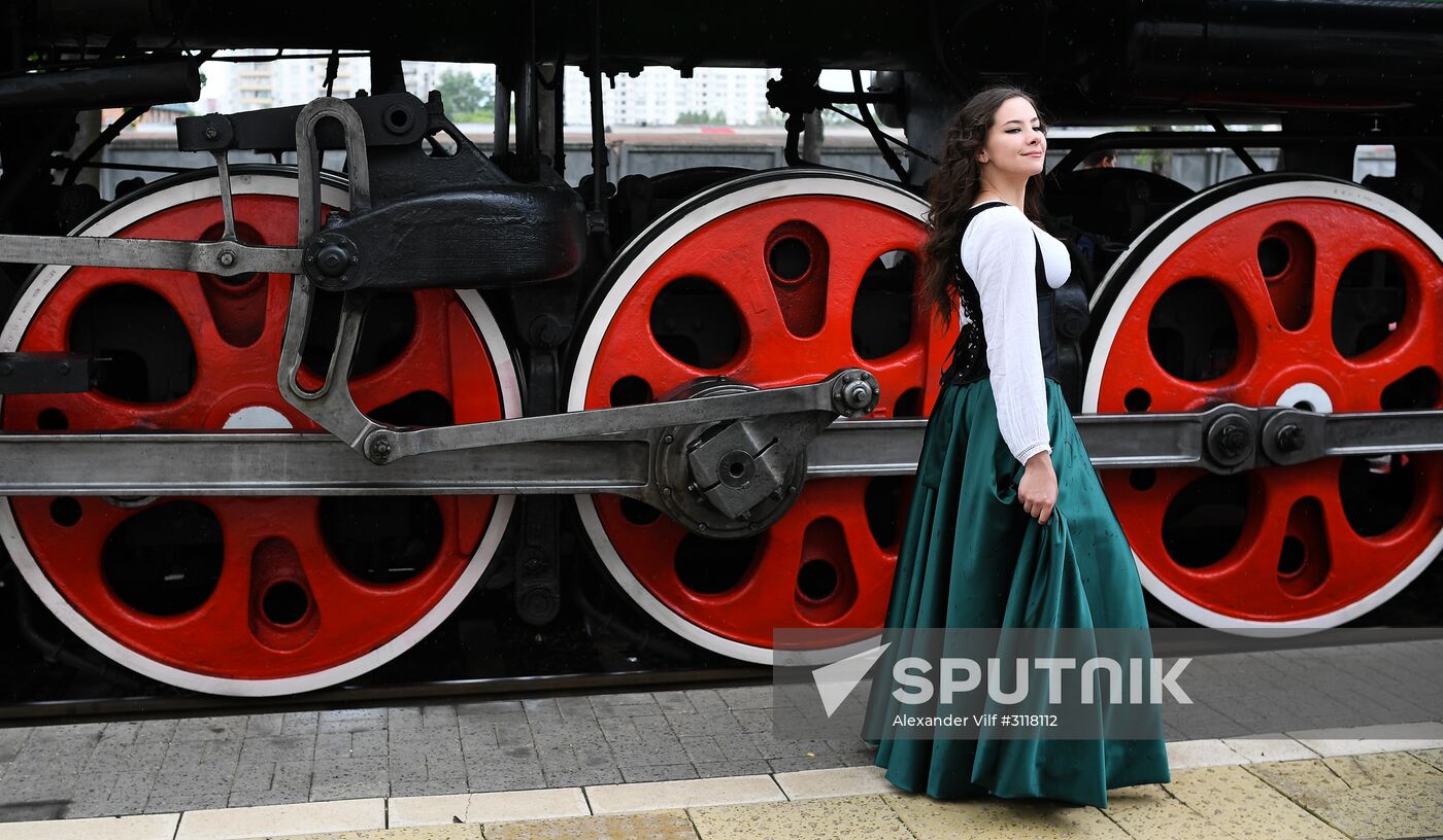 Times and Epochs. The Gathering international festival of historic reenactment opens