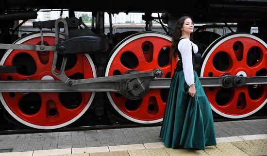 Times and Epochs. The Gathering international festival of historic reenactment opens