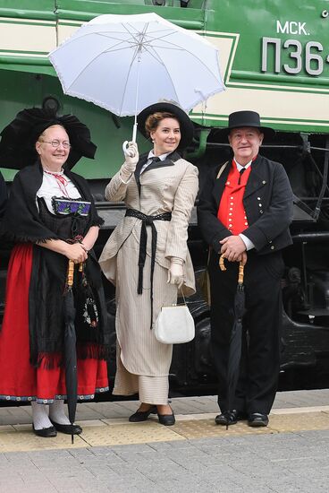Times and Epochs: The Gathering international festival of historic reenactment opens