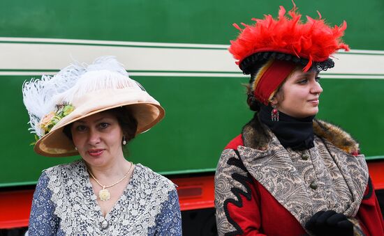 Times and Epochs: The Gathering international festival of historic reenactment opens