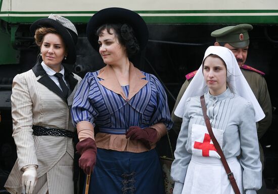 Times and Epochs: The Gathering international festival of historic reenactment opens