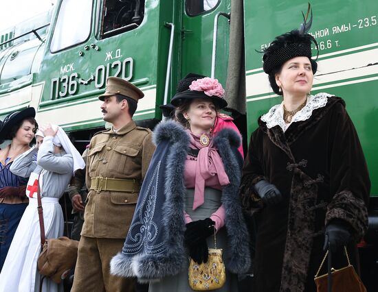 Times and Epochs: The Gathering international festival of historic reenactment opens