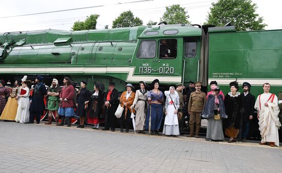 Times and Epochs: The Gathering international festival of historic reenactment opens