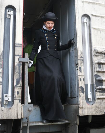 Times and Epochs: The Gathering international festival of historic reenactment opens