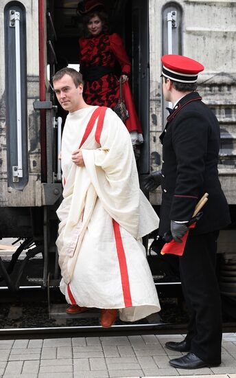 Times and Epochs: The Gathering international festival of historic reenactment opens