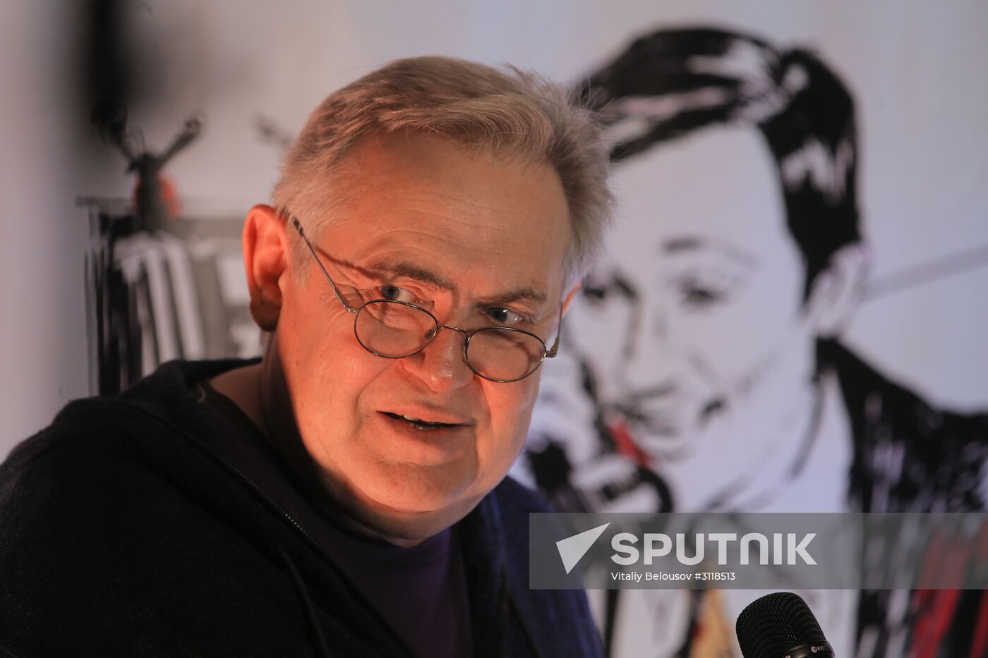 News conference on "Film on Stage" project
