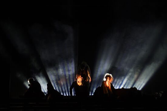 Final rehearsal of "...Souls" at Pyotr Fomenko Workshop theater