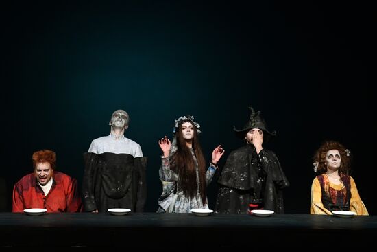 Final rehearsal of "...Souls" at Pyotr Fomenko Workshop theater