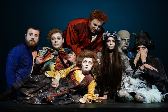 Final rehearsal of "...Souls" at Pyotr Fomenko Workshop theater