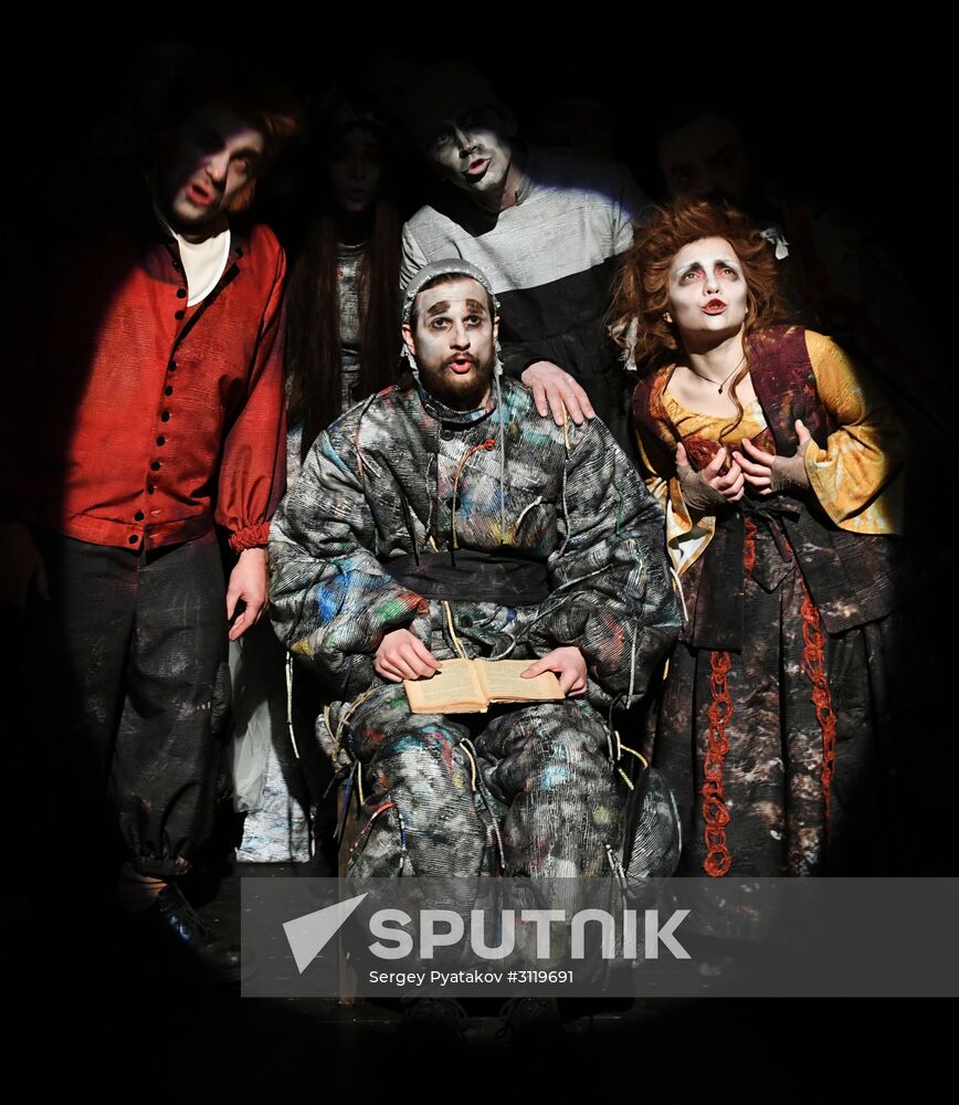 Final rehearsal of "...Souls" at Pyotr Fomenko Workshop theater