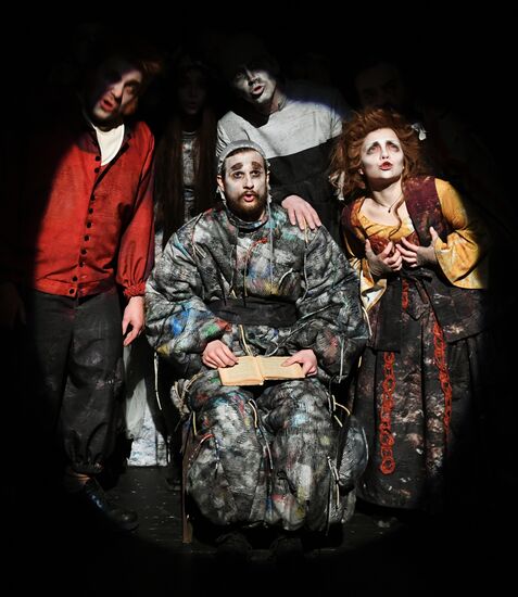 Final rehearsal of "...Souls" at Pyotr Fomenko Workshop theater