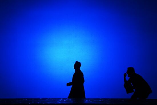 Final rehearsal of "...Souls" at Pyotr Fomenko Workshop theater