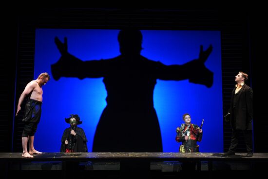 Final rehearsal of "...Souls" at Pyotr Fomenko Workshop theater