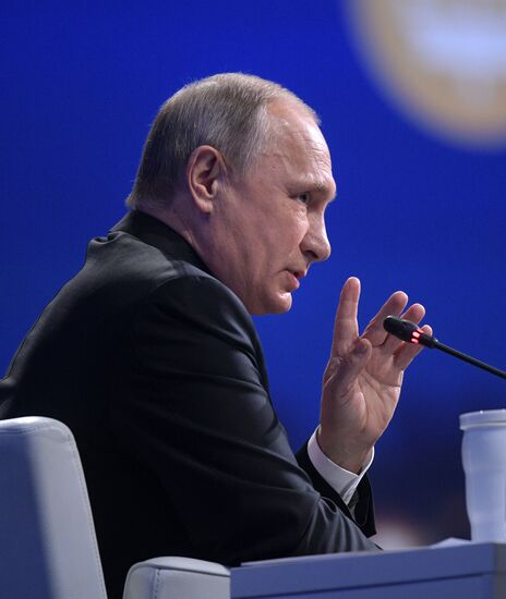 St. Petersburg International Economic Forum. Day two