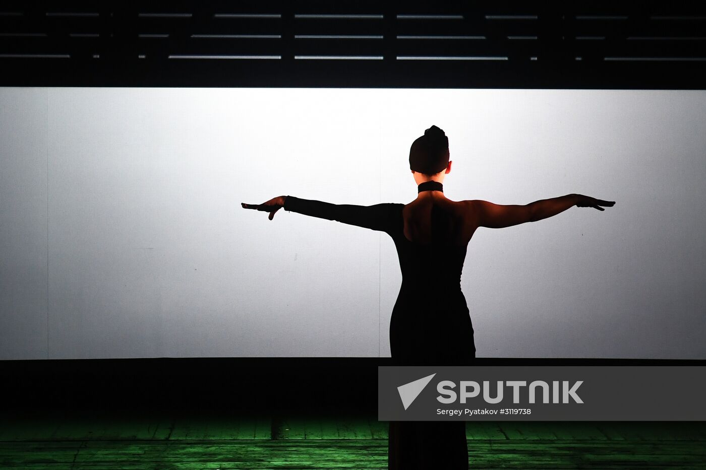 Final rehearsal of "...Souls" at Pyotr Fomenko Workshop theater