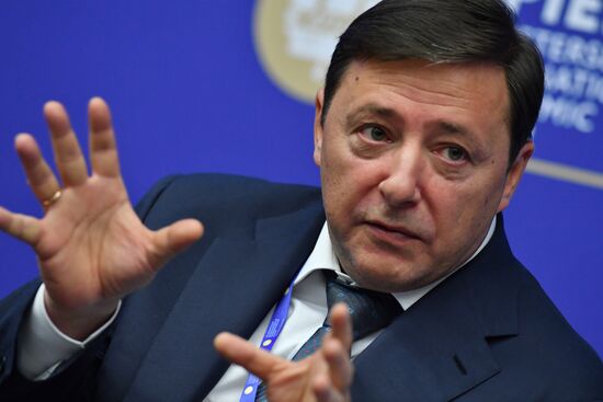 St. Petersburg International Economic Forum. Day two